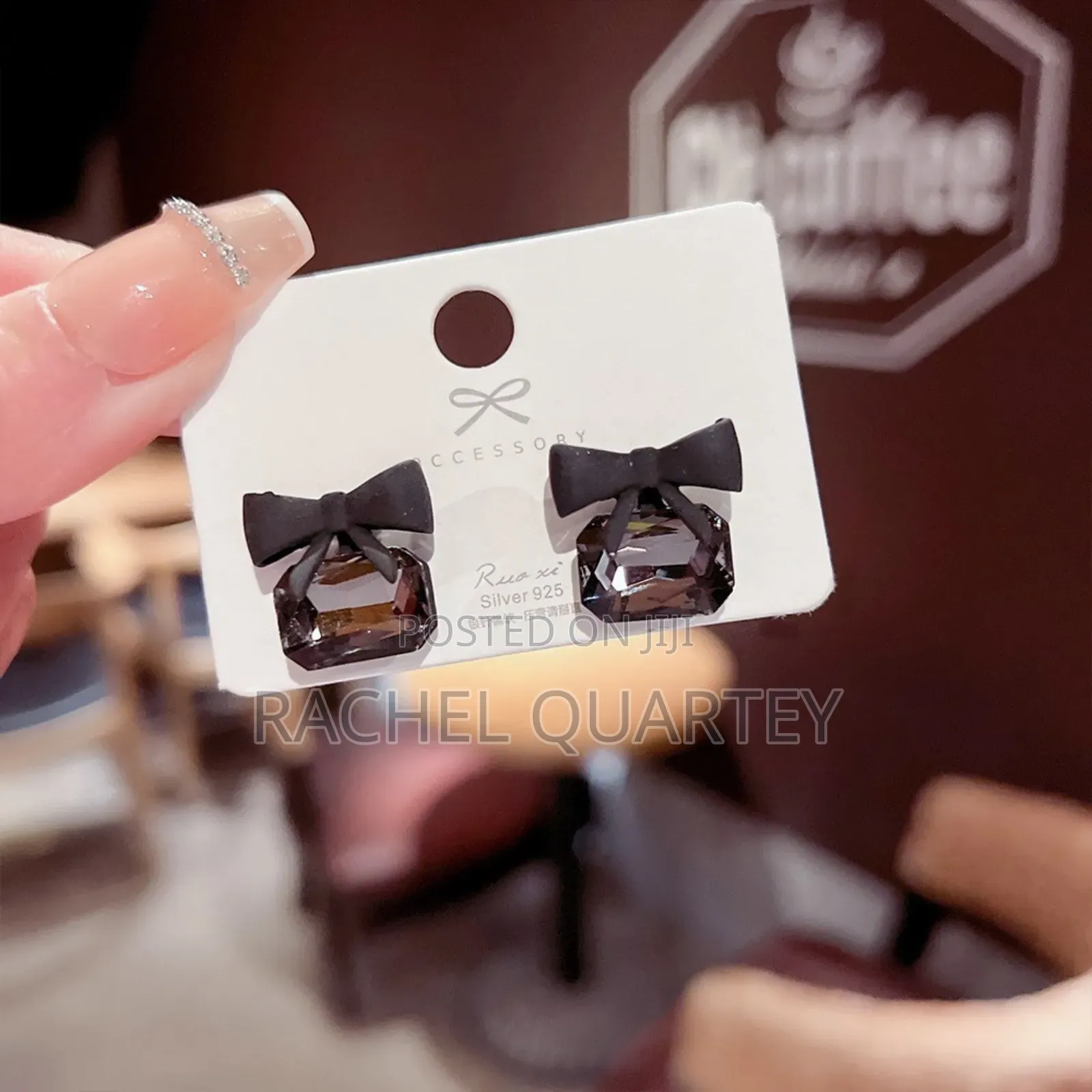 Earrings (Studs) High Quality