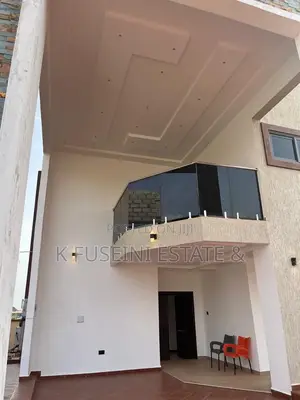 5bdrm House in K Fuseini Estate, Kumasi Metropolitan for sale
