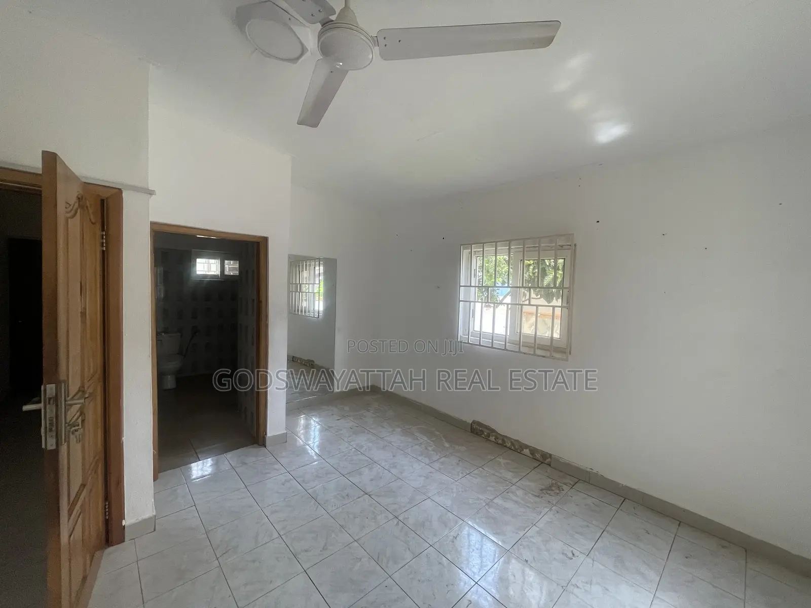 3bdrm House in East Legon, Adjiriganor for rent