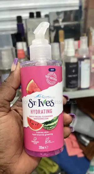 St. Ives Daily Facial Cleanser