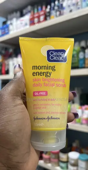 Skin Brightening Daily Facial Scrub