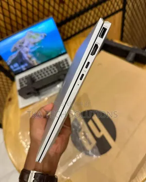 New Laptop HP EliteBook x360 1040 G7 16GB Intel Core i5 SSD 512GB