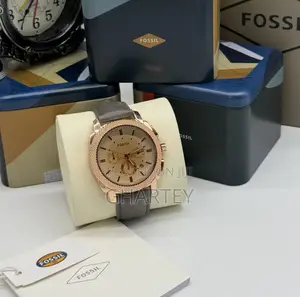 Durable Leather Fossil Men’S Watch || Rosegold Case