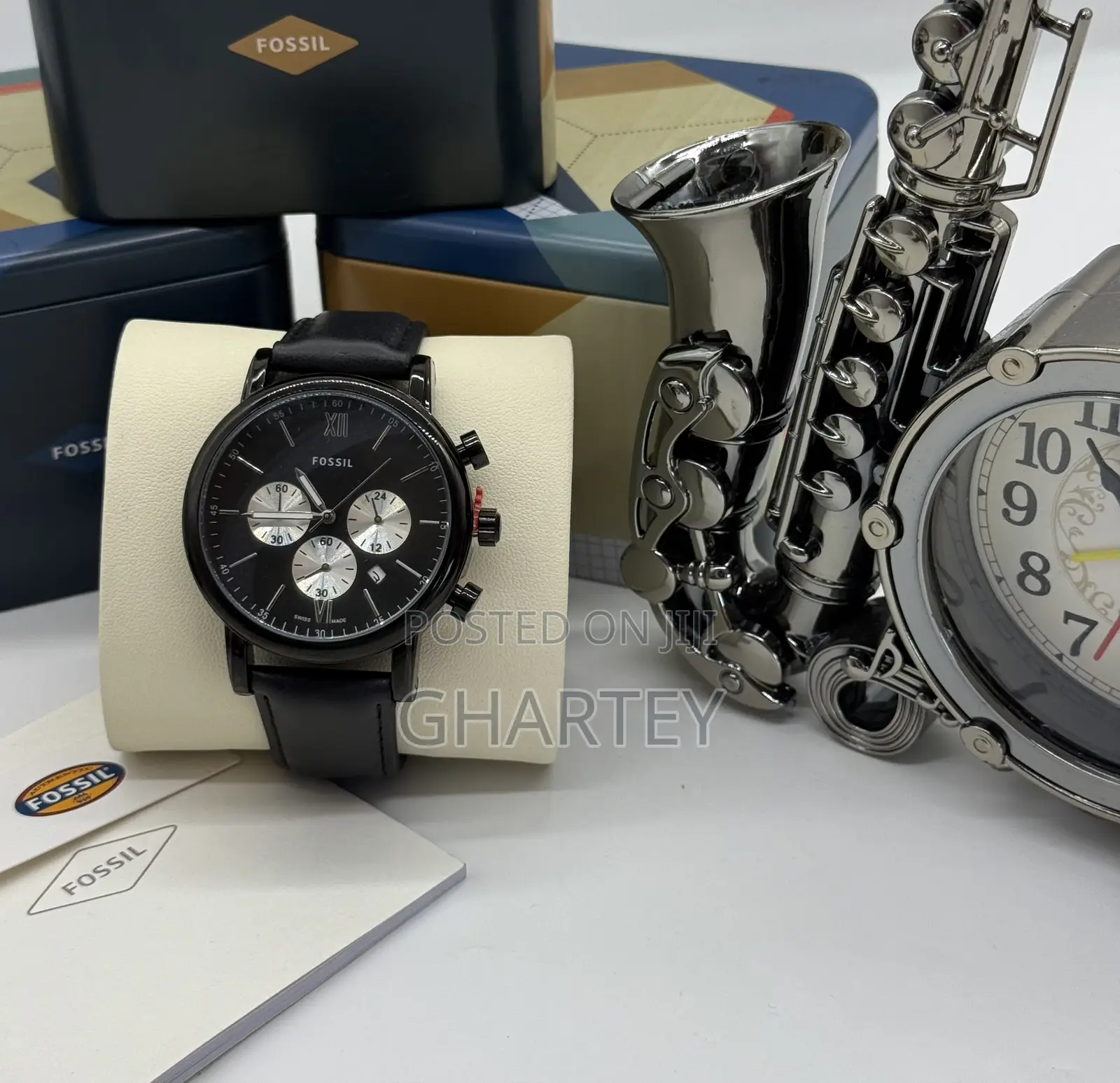Classic Stainless Case Durable Leather Fossil Watch for Men