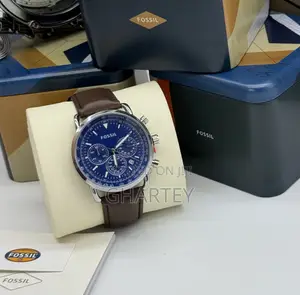 Simple Fashion and Business Leather Men’S Fossil Watch