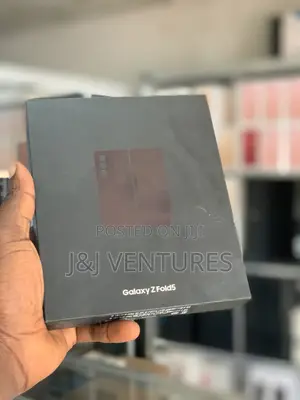 New Samsung Galaxy Z Fold 5 256 GB Silver
