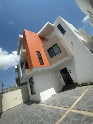 4bdrm House in Dworwulu for sale