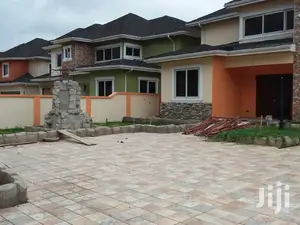 5bdrm House in Bronko Housing, Spintex for rent