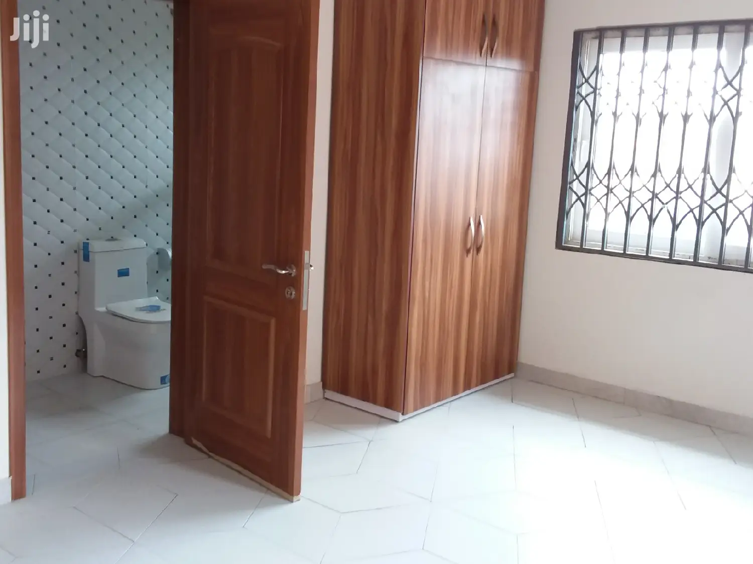 5bdrm House in Bronko Housing, Spintex for rent