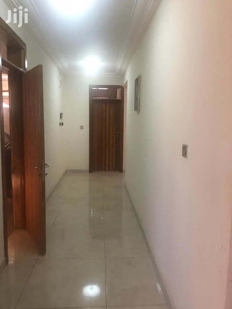 5bdrm House in Bronko Housing, Spintex for rent