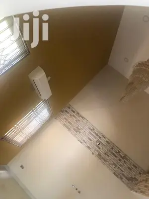 5bdrm House in Bronko Housing, Spintex for rent
