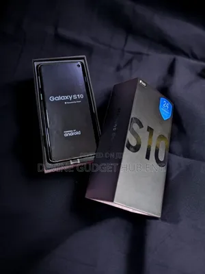 New Samsung Galaxy S10 128 GB Green