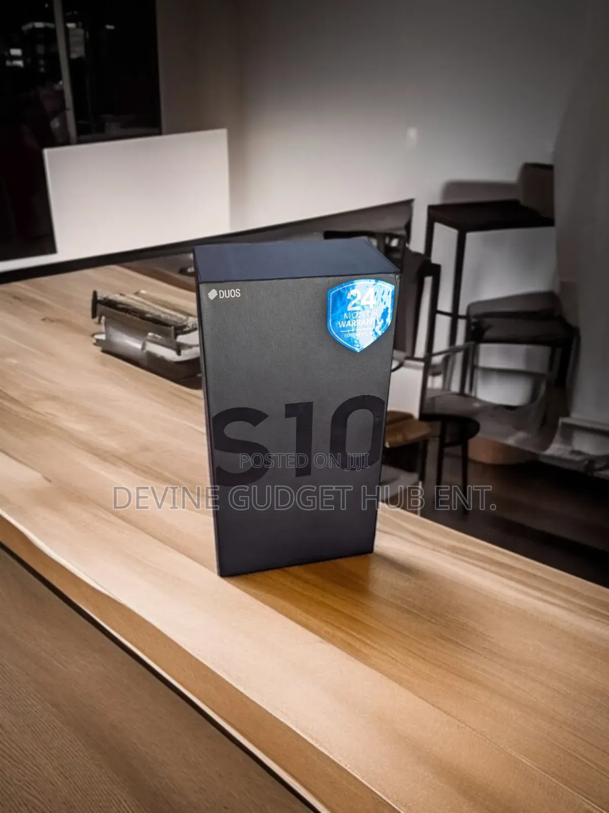 New Samsung Galaxy S10 128 GB