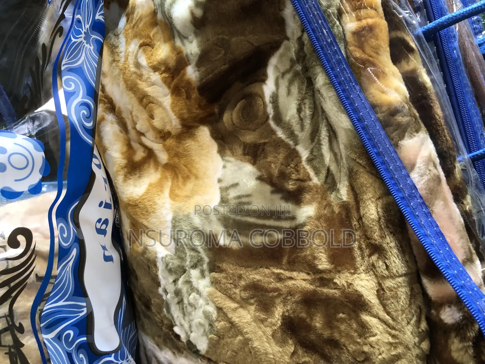 Luxury Fluffy Blanket