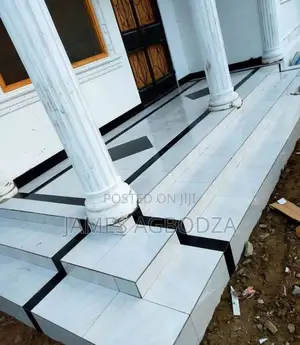 Master Tiler