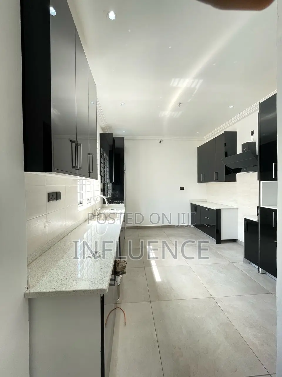 3bdrm House in Madina, East Legon for sale