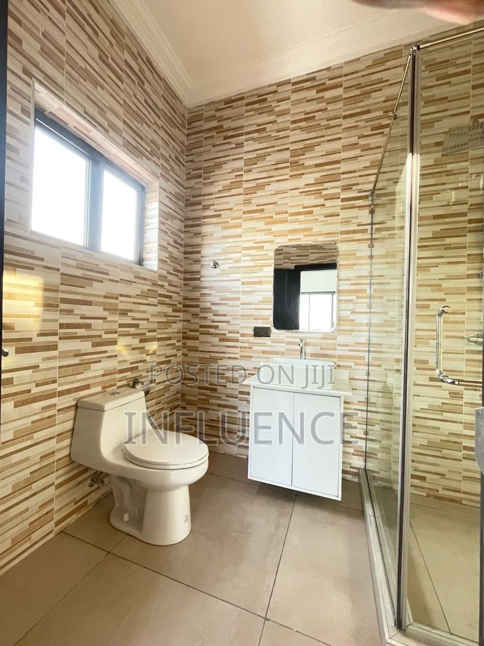 3bdrm House in Madina, East Legon for sale