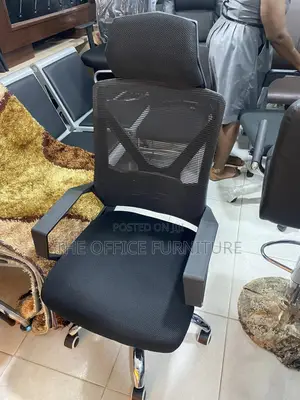 Mesh Swivel Chair