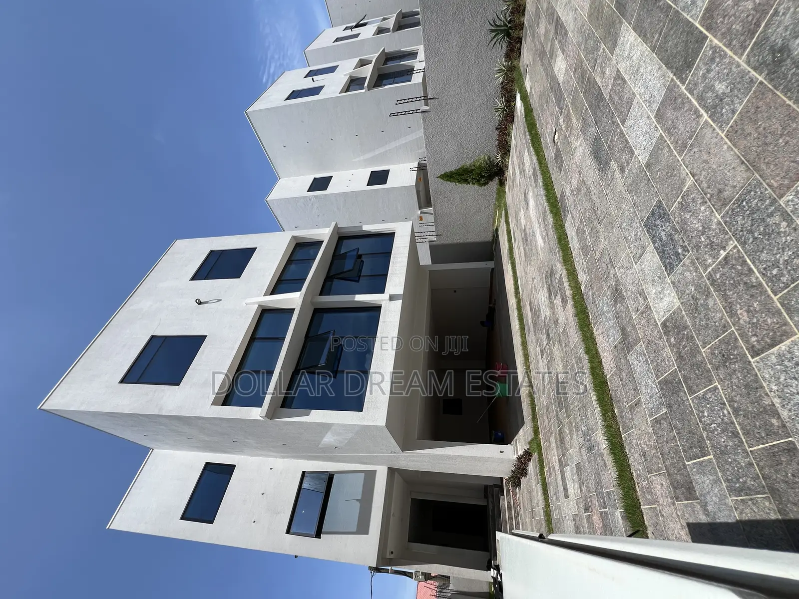 4bdrm House in East Legon for rent