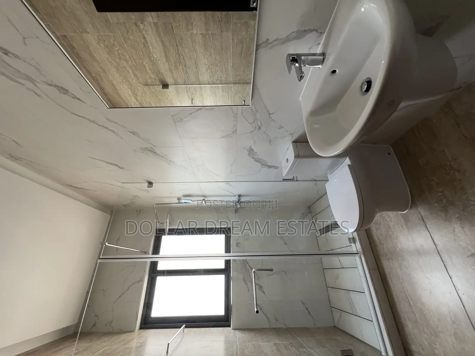 4bdrm House in East Legon for rent
