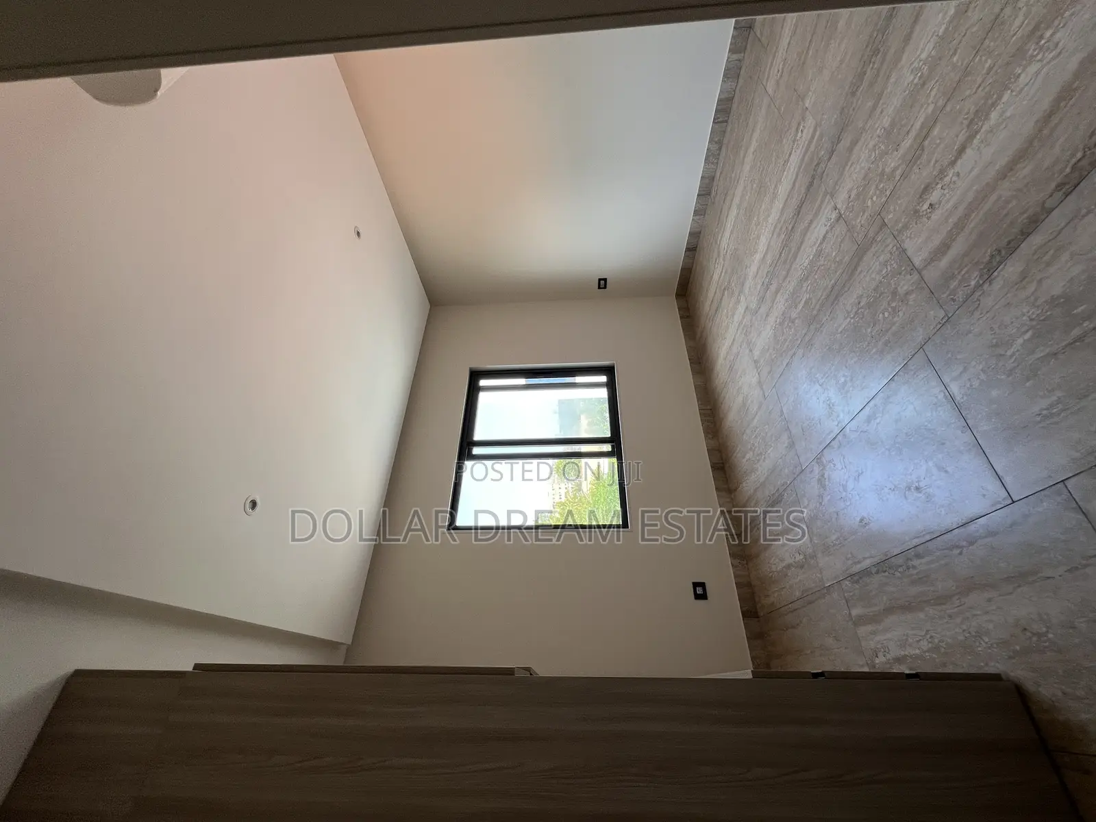 4bdrm House in East Legon for rent