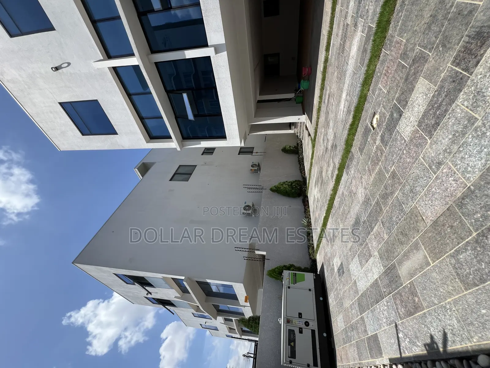 4bdrm House in East Legon for rent