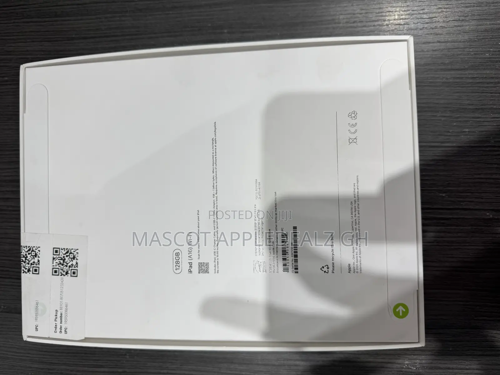 New Apple iPad (2025) 128 GB Blue