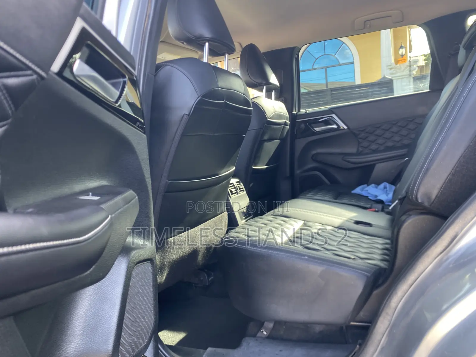 Mitsubishi Outlander SE 2022 Silver