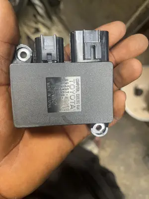Toyota Corolla 2009-2014 Fan Regulator/Resistance