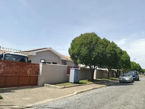 4bdrm House in East Airport, Accra Metropolitan for rent