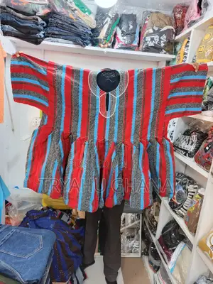 Create Without Limits With an Authentic Smock