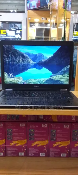 Laptop Dell Latitude 7440 12GB Intel Core I5 HDD 500GB