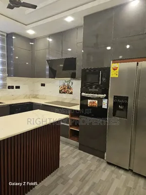 Furnished 5bdrm Mansion in Santasi, Kumasi Metropolitan for sale