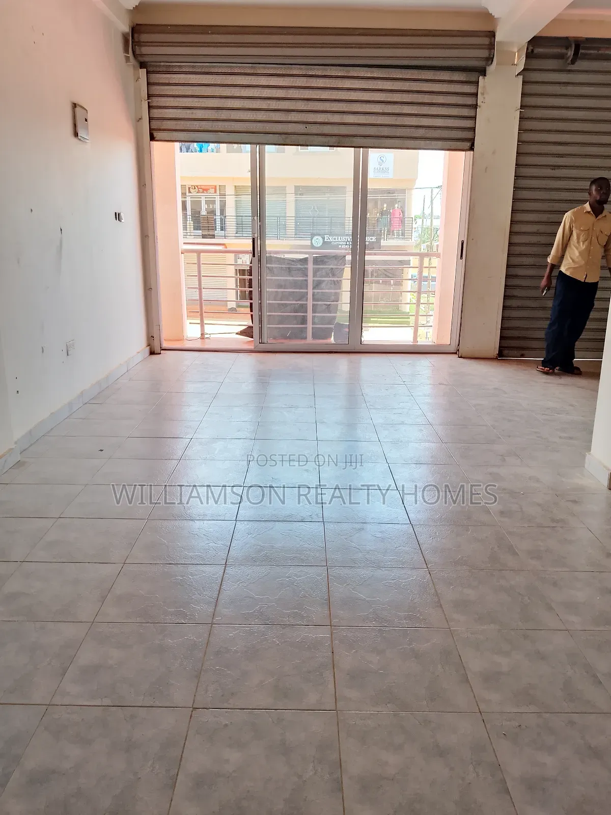 Double Road Side Shop/Store/Warehouse/Showroom/Spintex