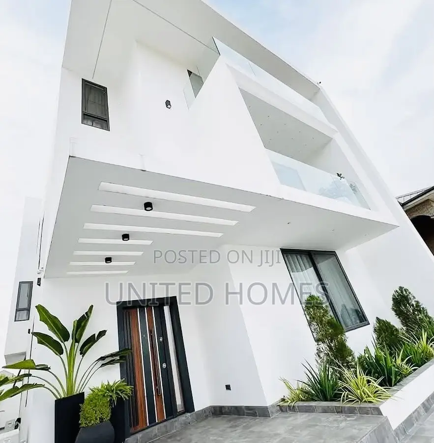 4bdrm House in East Legon for sale