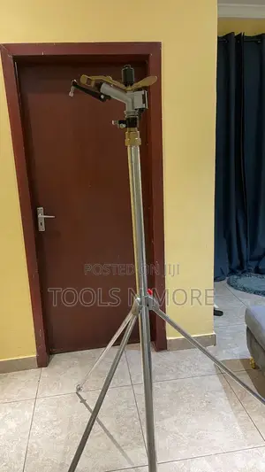 Hs25 Impact Sprinkler (Plus Tripod) 1”