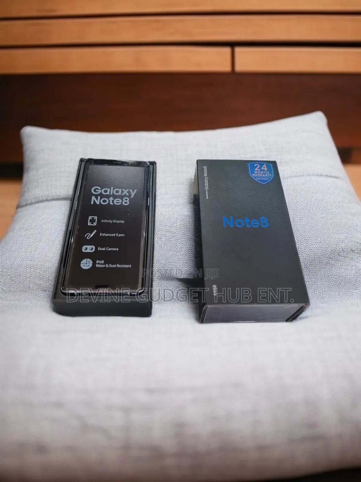 New Samsung Galaxy Note 8 64 GB Black