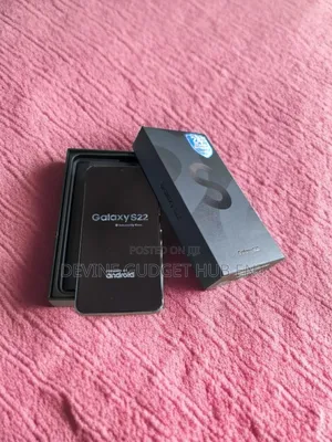 New Samsung Galaxy S22 5G 128 GB Blue