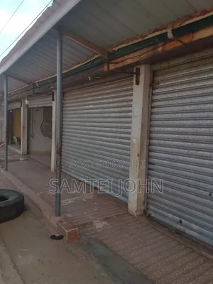 Shop for Rent at Madina