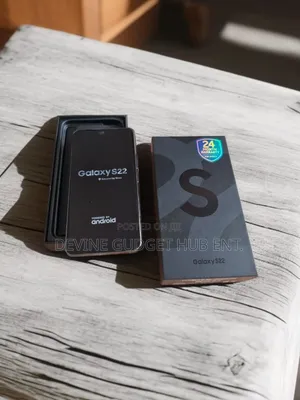 New Samsung Galaxy S22 5G 128 GB