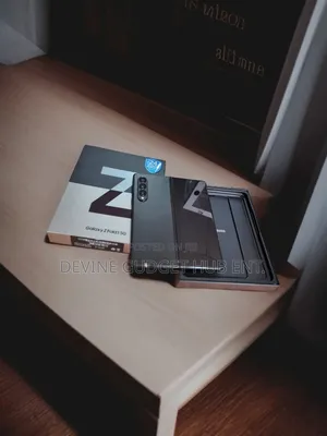New Samsung Galaxy Z Fold3 5G 256 GB Black