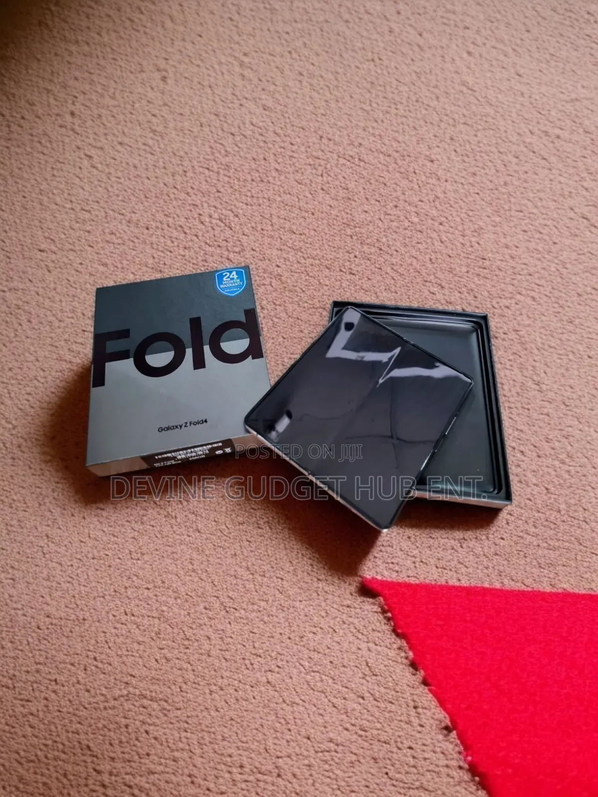 New Samsung Galaxy Z Fold4 256 GB Black