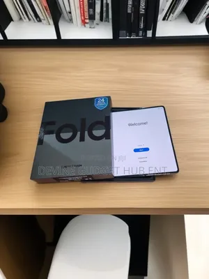 New Samsung Galaxy Z Fold4 256 GB Green