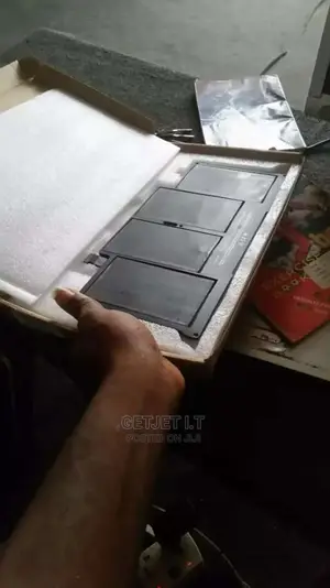 Macbook Air 2014 13' Batteries In Stock
