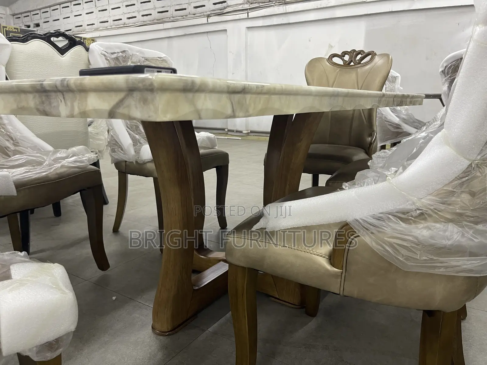 High Quality Modern 6 Seater Marble Dining Table