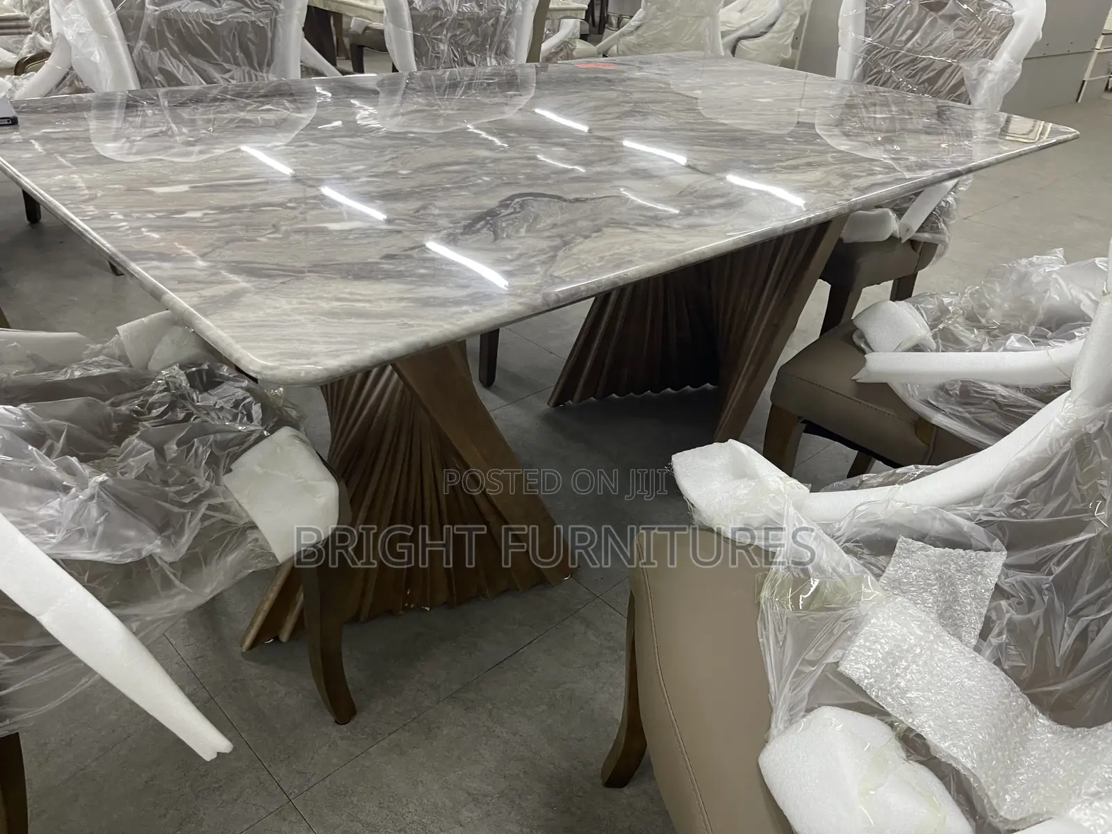 High Quality Modern 6 Seater Marble Dining Table