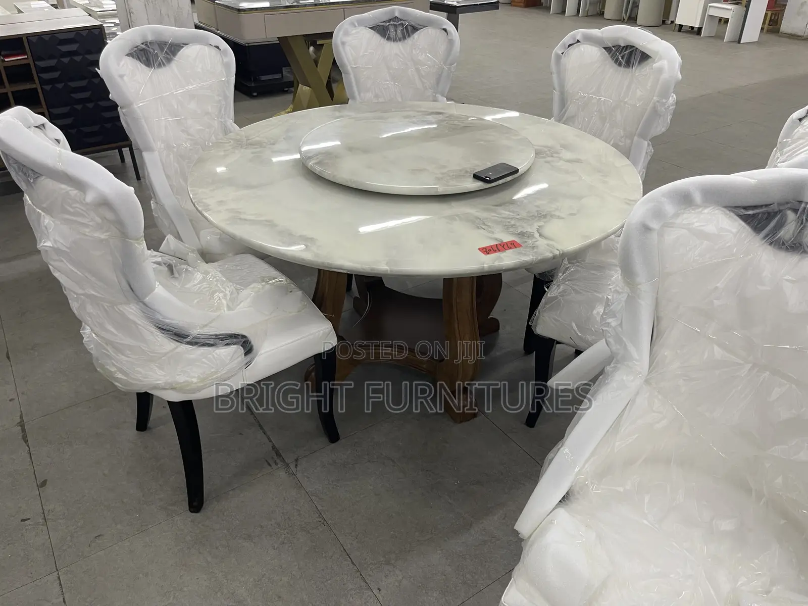 High Quality Modern 6 Seater Marble Dining Table