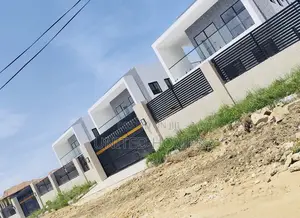 5bdrm House in East Legon for sale