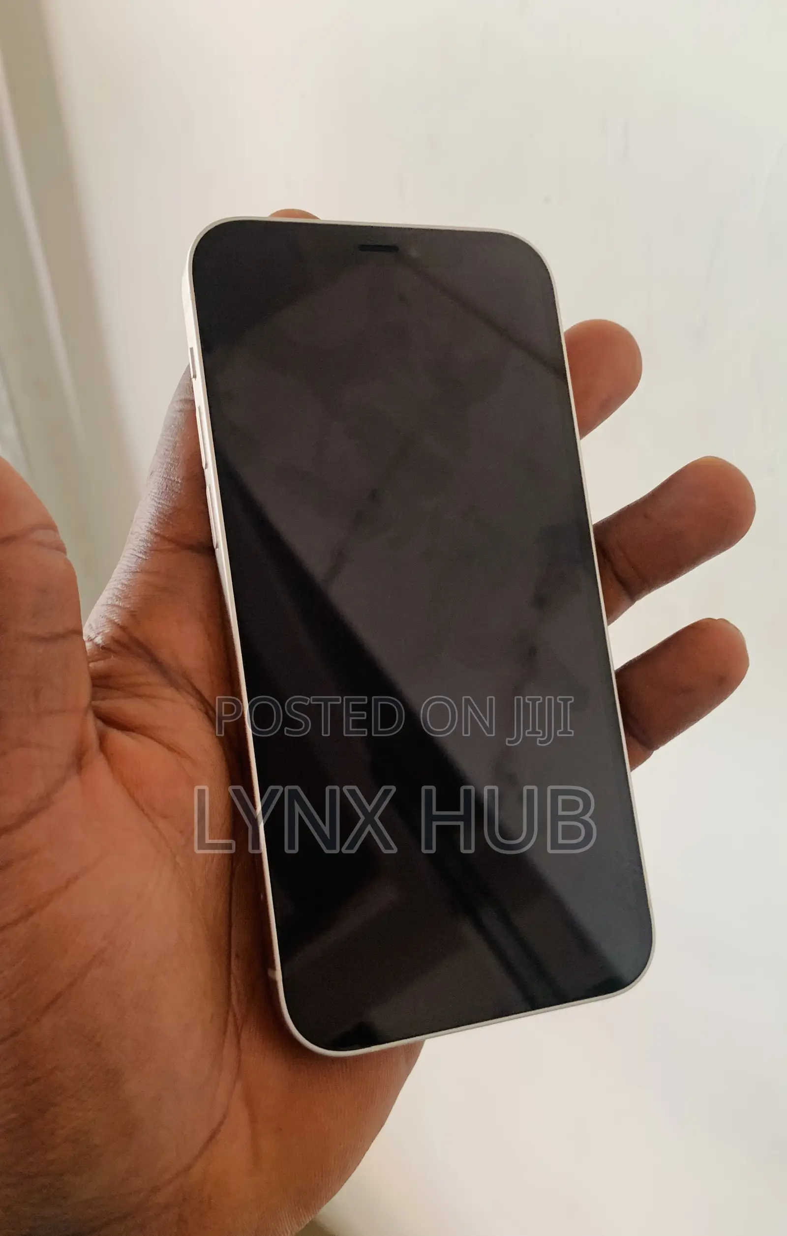 Apple iPhone 12 64 GB White