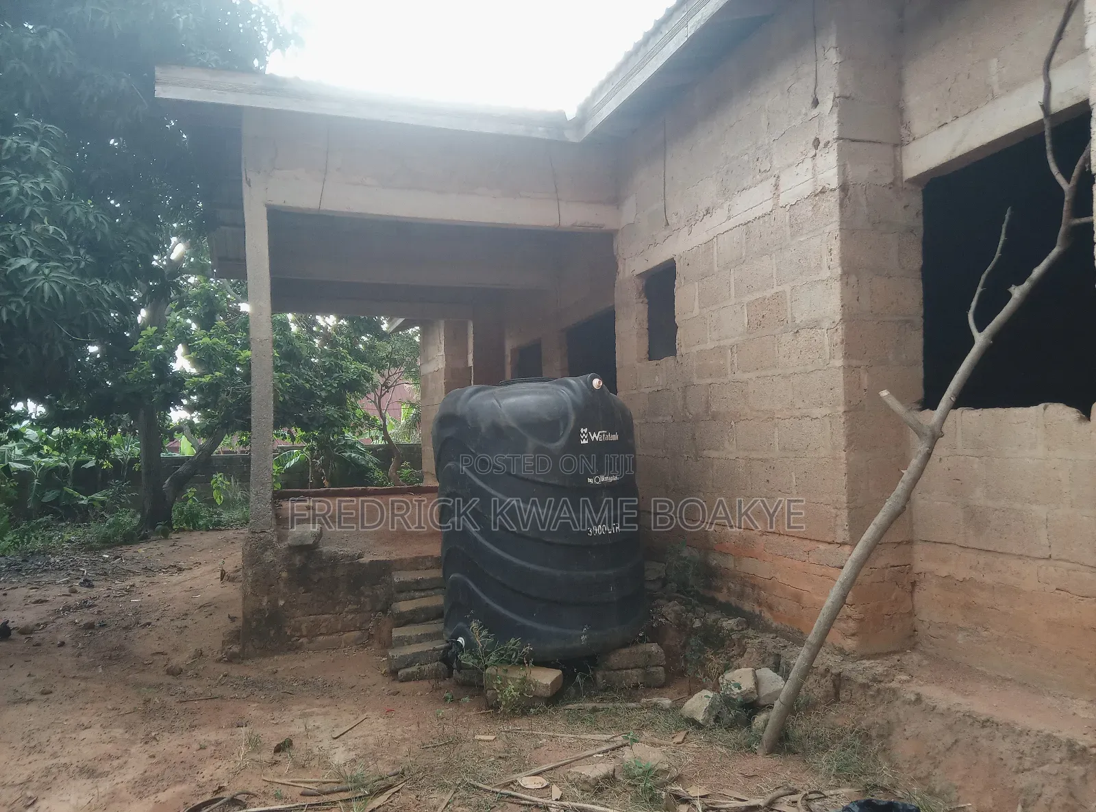 5bdrm House in Brother K Estate, Kumasi Metropolitan for sale